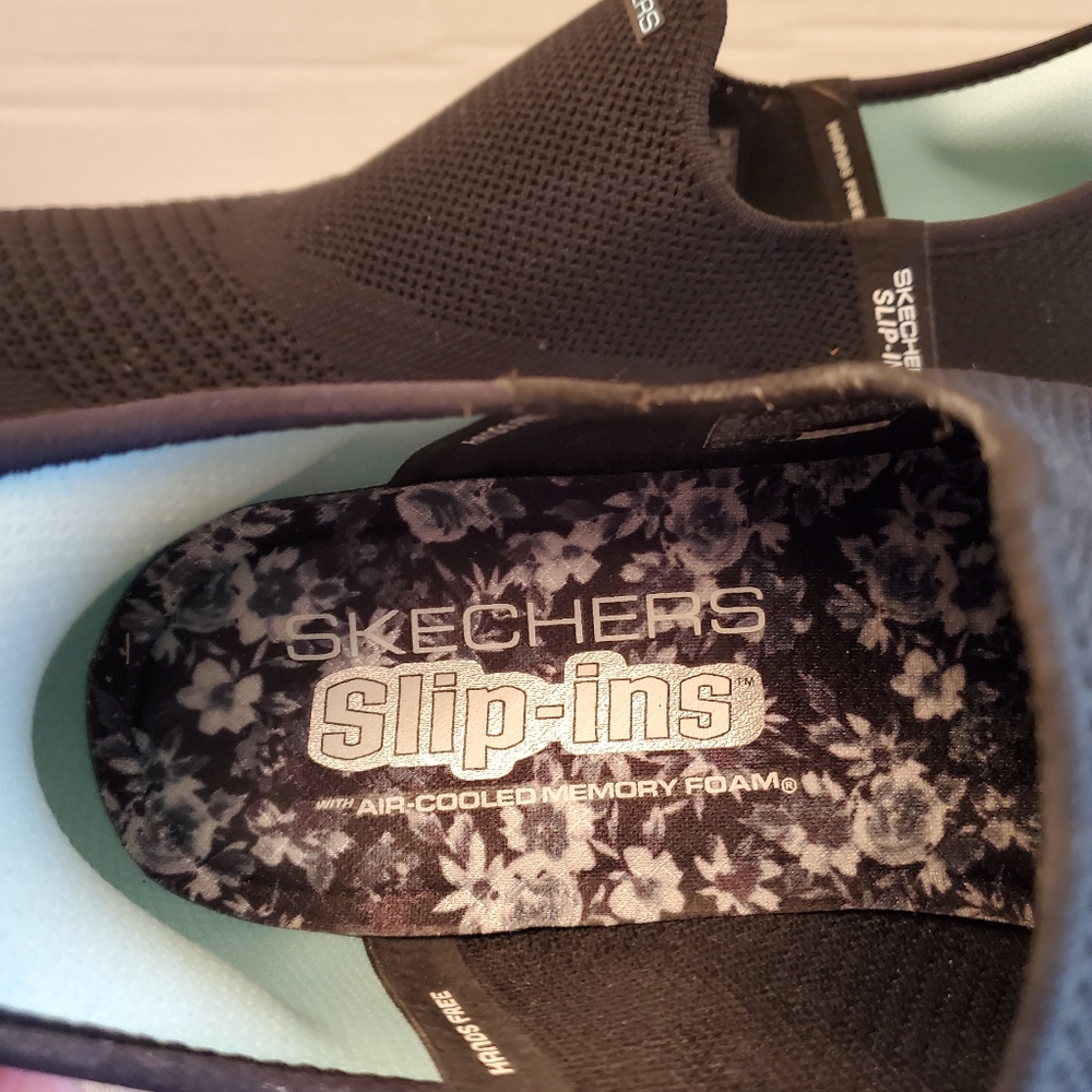 Skechers Slip-ins Hands-free Air-cooled Memory foam slip-on Sneakers, Size 9 - Picture 9 of 13